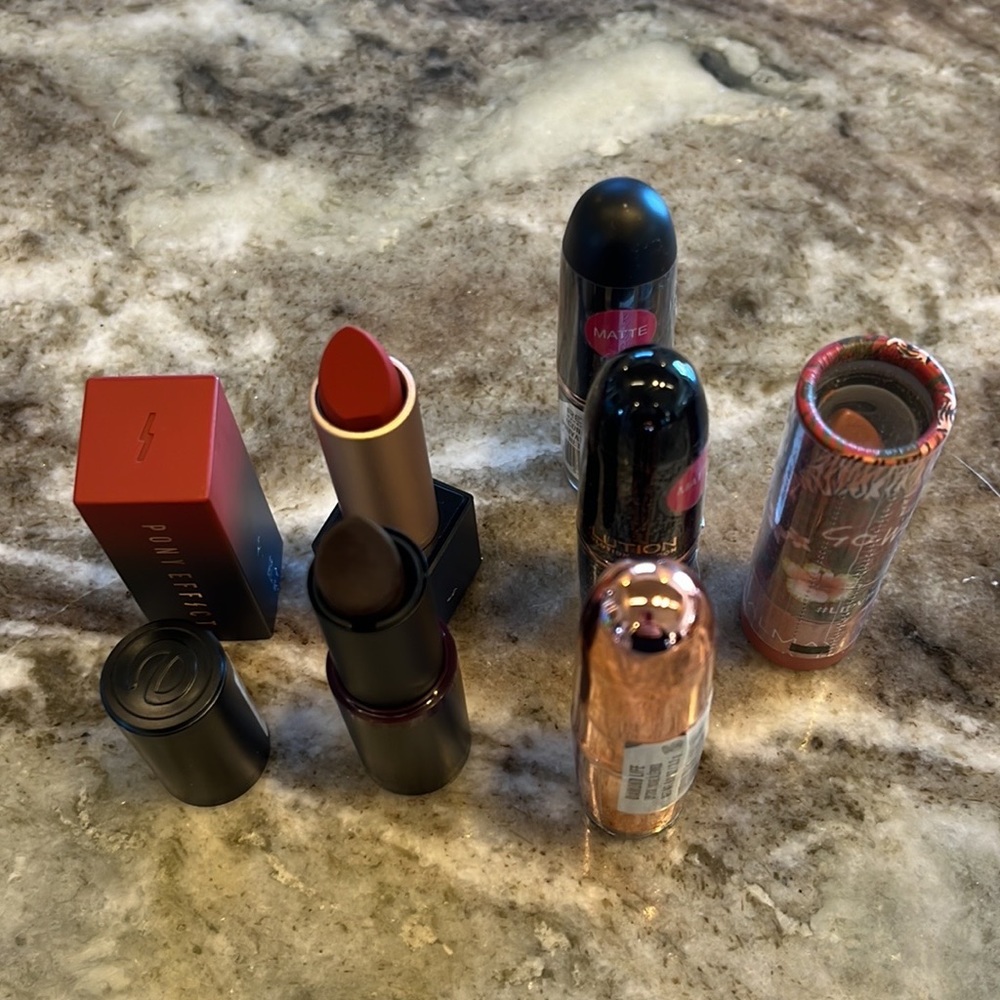 Lipstick Bundle 💋